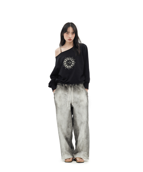 DEFGARMENTS（デフグラメンツ）の「BRUSH WASHING SWEAT PANTS [CHARCOAL]（スウェットパンツ・レディース・その他・SMALL/LARGE）」の2枚目の写真