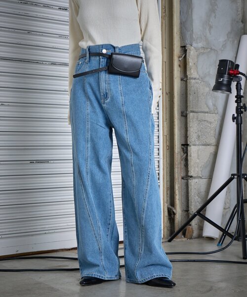 goocy(グーシー)の「【低身長でも着られる】デニム切替えストレートパンツ(デニムパンツ・レディース・ブルー/インディゴブルー・27cm/26cm)」の2枚目の写真