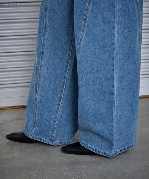 goocy(グーシー)の「【低身長でも着られる】デニム切替えストレートパンツ(デニムパンツ・レディース・ブルー/インディゴブルー・27cm/26cm)」の11枚目の写真