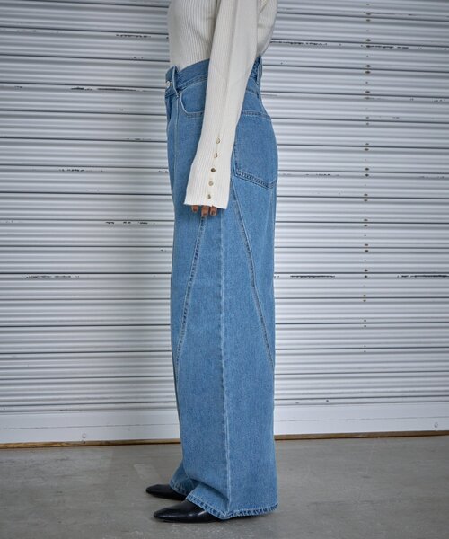 goocy(グーシー)の「【低身長でも着られる】デニム切替えストレートパンツ(デニムパンツ・レディース・ブルー/インディゴブルー・27cm/26cm)」の15枚目の写真