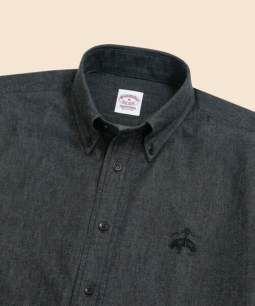 BROOKS BROTHERS（ブルックスブラザーズ）の「◆オンラインストア限定◆ ビッグGFロゴ　デニムシャツ　Traditional Fit（シャツ/ブラウス・メンズ・ブルー/ブラック・SMALL/LARGE/X-LARGE/MEDIUM）」の3枚目の写真