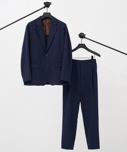 UNITED TOKYO（ユナイテッドトウキョウ）の「【EC限定/セットアップ販売】撥水マルチファンクションセットアップ ジャケット&パンツ　｜撥水/ウォッシャブル/ストレッチ/防シワ/速乾/軽量/オールシーズン/春服/オケージョン/オフィスカジュアル/通勤/ビジネス（テーラードジャケット・メンズ・ダークグレー/ブラック/ダークネイビー・2/1/3）」の3枚目の写真