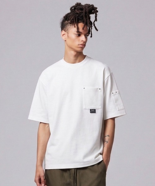 TAION(タイオン)の「【TAION(タイオン)】〈ユニセックス〉ノンダウン ワーク リベットポケット Tシャツ(Tシャツ/カットソー・メンズ・ブラック/ホワイト・S/M/L/XL/2XL/3XL)」の2枚目の写真