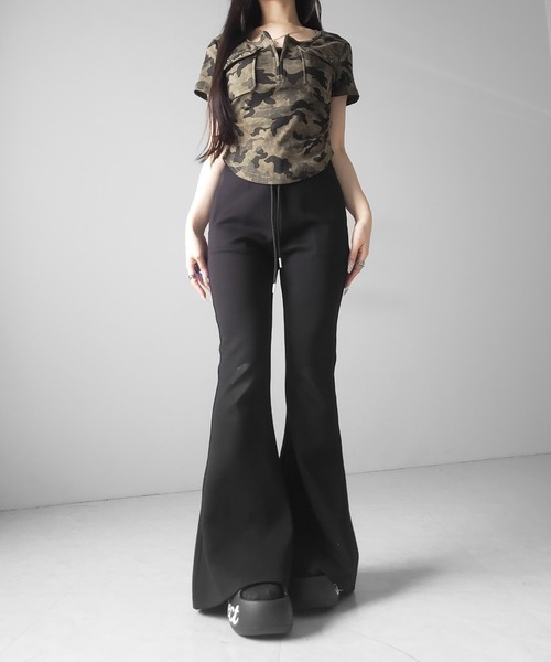 me+em select(ミームセレクト)の「【 2color 】ヴィンテージカモフラアウトポケットジップ半袖Tシャツ / vintage camouflage out pocket zip short sleeve T-shirt(Tシャツ/カットソー・レディース・カーキ/グレー・FREE)」の21枚目の写真