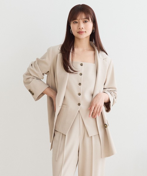 Andemiu（アンデミュウ）の「アサチョウジャケット656239（テーラードジャケット・レディース・ベージュ/グレー・FREE）」の2枚目の写真