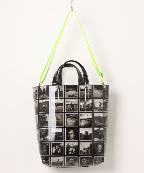 Cheek(チーク)の「photo 2way tote(トートバッグ・レディース・ブルー/パープル/イエロー・FREE)」の6枚目の写真