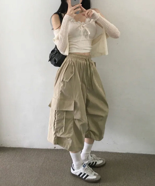 VIVID LADY（ビビッドレディー）の「ワイド カーゴ バミューダハーフパンツ（カーゴパンツ・レディース・カーキ/ブラック/ブラウン/ベージュ・FREE）」の15枚目の写真