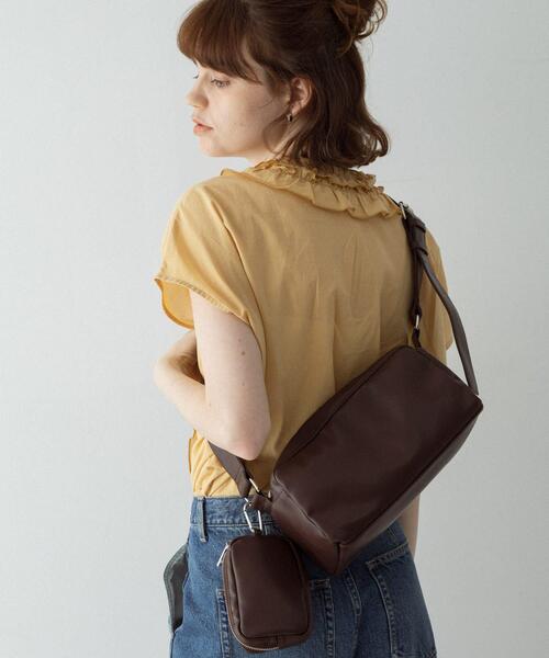 URBAN RESEARCH Sonny Label（アーバンリサーチサニーレーベル）の「スクエアボディバッグ（ショルダーバッグ・レディース・ブラック/ブラウン・ONE）」の12枚目の写真