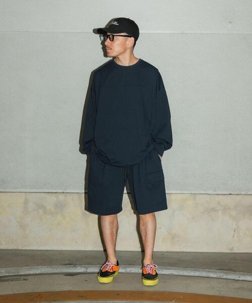 URBAN RESEARCH（アーバンリサーチ）の「Wide Dad　BREEZY TECH LONG-SLEEVE T-SHIRTS（Tシャツ/カットソー・メンズ・ブラック/ネイビー・1/2）」の11枚目の写真