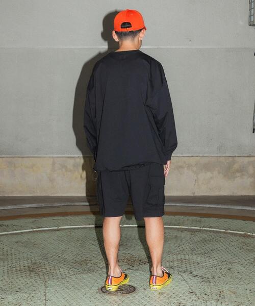 URBAN RESEARCH（アーバンリサーチ）の「Wide Dad　BREEZY TECH LONG-SLEEVE T-SHIRTS（Tシャツ/カットソー・メンズ・ブラック/ネイビー・1/2）」の19枚目の写真