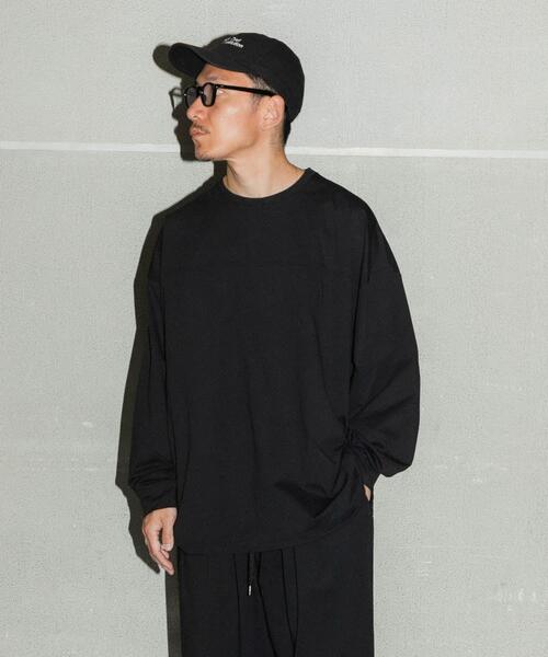 URBAN RESEARCH（アーバンリサーチ）の「Wide Dad　BREEZY TECH LONG-SLEEVE T-SHIRTS（Tシャツ/カットソー・メンズ・ブラック/ネイビー・1/2）」の21枚目の写真