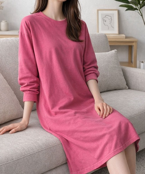 Dewlily(デューリリー)の「リラックス感とすっきり感 デイリーに活躍! ロングスリーブTシャツワンピース(ワンピース・レディース・グレー/ブラック/ネイビー/ホワイト/ピンク・M/S/XL/L)」の1枚目の写真