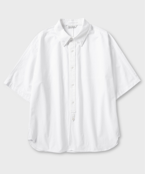 NONBLANK(ノンブランク)の「ヒドゥンボタンダウンシャツ_ホワイト(シャツ/ブラウス・レディース・その他・MEDIUM/LARGE/X-LARGE)」の1枚目の写真