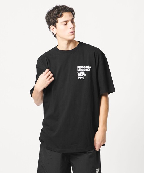 LOEFF（ロエフ）の「【別注】＜PROGRESS RUNNING CLUB＞1998 ショートスリーブ Tシャツ UNISEX（Tシャツ/カットソー・レディース・ブラック・FREE）」の11枚目の写真
