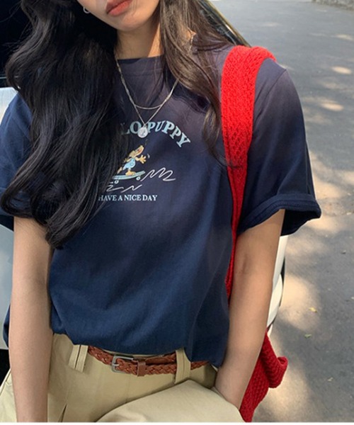 LYEON(リヨン)の「HELLO PUPPYプリント半袖Tシャツ(Tシャツ/カットソー・レディース・ネイビー/グレー/アイボリー・FREE)」の2枚目の写真