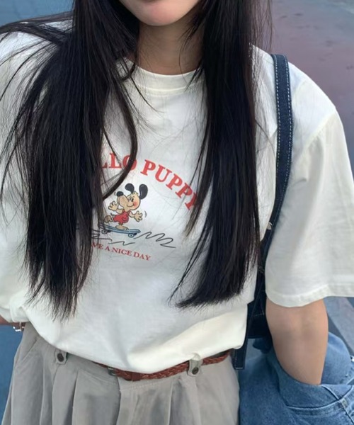 LYEON(リヨン)の「HELLO PUPPYプリント半袖Tシャツ(Tシャツ/カットソー・レディース・ネイビー/グレー/アイボリー・FREE)」の5枚目の写真
