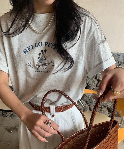 LYEON(リヨン)の「HELLO PUPPYプリント半袖Tシャツ(Tシャツ/カットソー・レディース・ネイビー/グレー/アイボリー・FREE)」の6枚目の写真