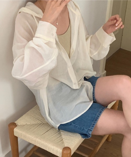 mielu(ミエル)の「フロントボタンナチュラルシアーパーカー(マウンテンパーカー・レディース・アイボリー/ベージュ・LARGE/MEDIUM)」の13枚目の写真