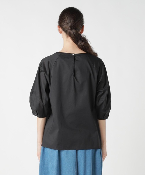 ZUCCa(ズッカ)の「TRIANGLE EMBROIDERY / ブラウス / P(シャツ/ブラウス・レディース・ホワイト/ブラック・M size)」の7枚目の写真