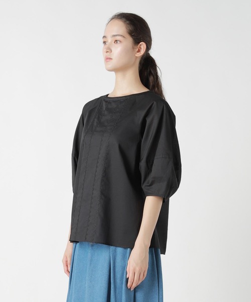 ZUCCa(ズッカ)の「TRIANGLE EMBROIDERY / ブラウス / P(シャツ/ブラウス・レディース・ホワイト/ブラック・M size)」の9枚目の写真