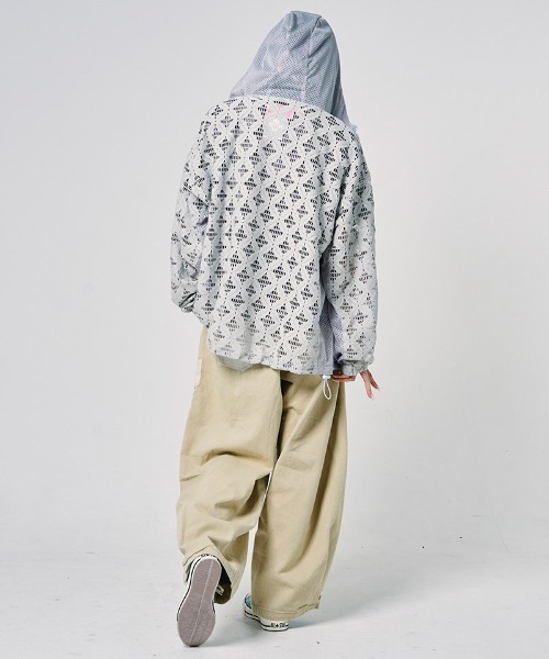 EFFECTEN(エフェクテン)の「mpa4146-Flower mesh zip hoodie ジップパーカー(efdig-19)(パーカー・メンズ・グレー/ブラック・ONE SIZE)」の13枚目の写真