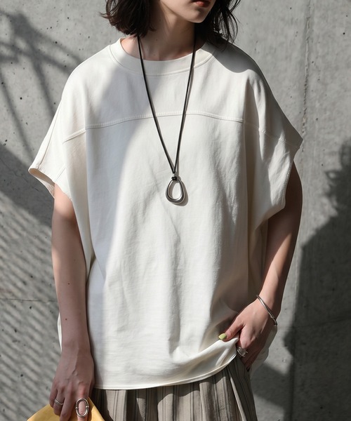 antiqua(アンティカ)の「綿100 半袖 無地 クルーネック カットソー(Tシャツ/カットソー・レディース・ブルー/アイボリー/スミクロ/ブラック・ONESIZE)」の2枚目の写真