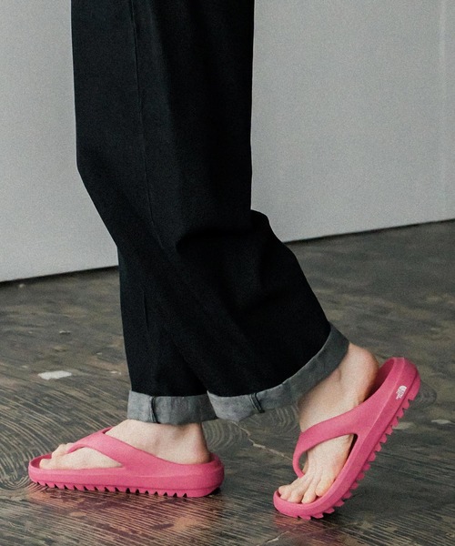 THE NORTH FACE(ザノースフェイス)の「THE NORTH FACE ザ・ノースフェイス CAMPER’S FLIP 厚底トングサンダル(サンダル・メンズ・ピンク/オレンジ/ブラック・25cm/26cm/27cm/28cm/24cm)」の14枚目の写真