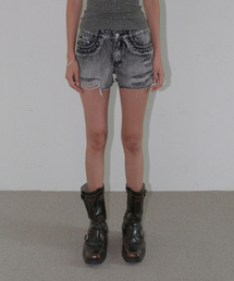 CUT-OUT FRINGE DENIM SHORTS [BLACK]
