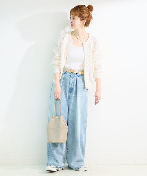 B.C STOCK(ベーセーストック)の「《追加》手洗い可 / 幾何柄ZIPカーディガン(カーディガン/ボレロ・レディース・ホワイト/ネイビー/キャメル・FREE)」の4枚目の写真
