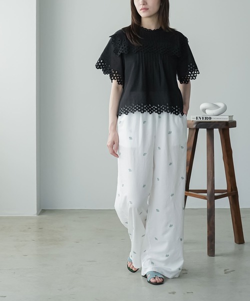 mili an deni(ミリアンデニ)の「フロントタックスカラップレースブラウス(シャツ/ブラウス・レディース・ブラック/オフホワイト・M)」の11枚目の写真