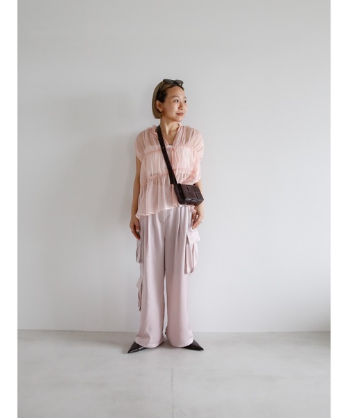 Katrin TOKYO（カトリーントーキョー）の「triple shirring sleeveless blouse（シャツ/ブラウス・レディース・ピンク/チャコールグレー/レッド/ホワイト・XS/FREE）」の15枚目の写真