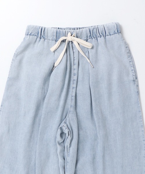 hunch(ハンチ)の「テンセルデニム 裾タブ ワイドパンツ(デニムパンツ・レディース・ブラック/ブルー/ライトブルー・FREE)」の10枚目の写真
