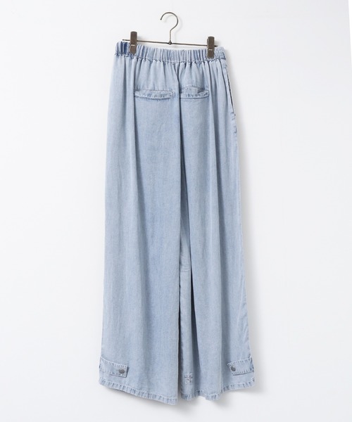 hunch(ハンチ)の「テンセルデニム 裾タブ ワイドパンツ(デニムパンツ・レディース・ブラック/ブルー/ライトブルー・FREE)」の14枚目の写真
