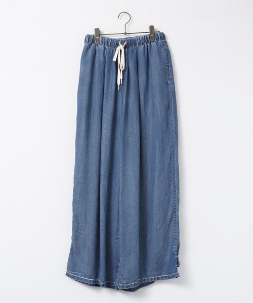 hunch(ハンチ)の「テンセルデニム 裾タブ ワイドパンツ(デニムパンツ・レディース・ブラック/ブルー/ライトブルー・FREE)」の16枚目の写真