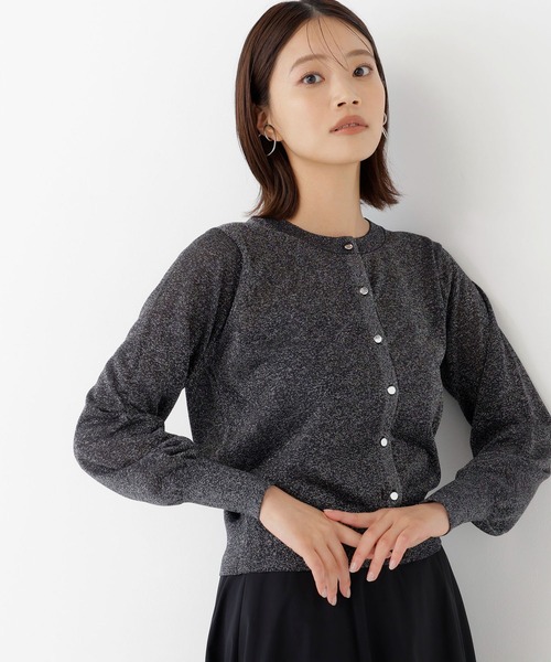 NATURAL BEAUTY BASIC(ナチュラルビューティーベーシック)の「ラメシアーベーシックカーディガン(カーディガン/ボレロ・レディース・ダークブラウン/チャコールグレー/ブルー・フリ-)」の7枚目の写真
