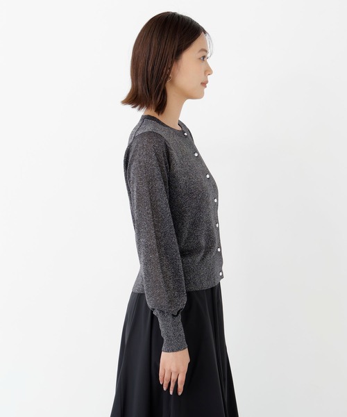 NATURAL BEAUTY BASIC(ナチュラルビューティーベーシック)の「ラメシアーベーシックカーディガン(カーディガン/ボレロ・レディース・ダークブラウン/チャコールグレー/ブルー・フリ-)」の12枚目の写真