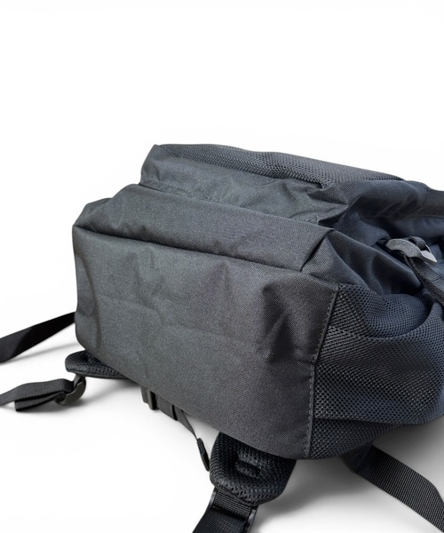 CHELSEA New York(チェルシーニューヨーク)の「KANGOL BOX MESHPOCKET BP 25L(バックパック/リュック・レディース・ブラック/ベージュ/オフホワイト/チャコールグレー・FREE)」の8枚目の写真