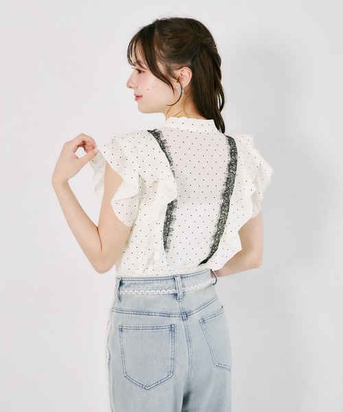 tocco closet(トッコ クローゼット)の「レース装飾ドットラッフルフリルブラウス(シャツ/ブラウス・レディース・ブラック/アイボリー・M)」の9枚目の写真