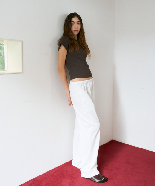 38COMEONCOMMON（38カモンコモン）の「Wide Drawstring Hem Pants (White)（スウェットパンツ・レディース・その他・FREE）」の3枚目の写真