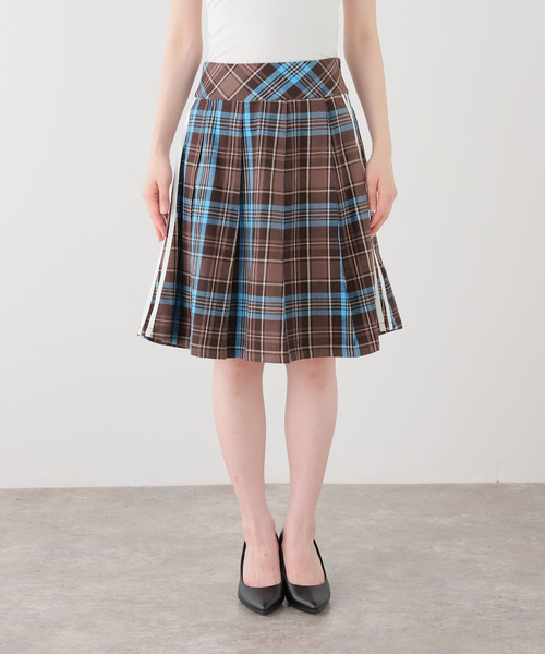 adidas Originals(アディダスオリジナルス)の「adidas originals / アディダス オリジナルス ORI GFX CHECK SKIRT(スカート・レディース・ブラウン・MEDIUM)」の11枚目の写真