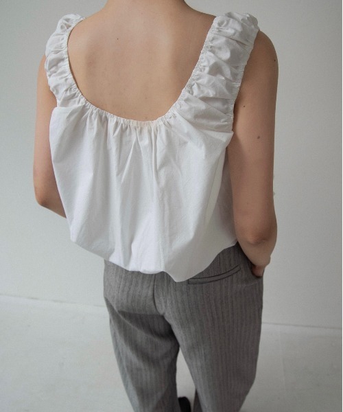 lawgy(ラウジー)の「balloon gather sleeveless tops / バルーンギャザースリーブレストップス(シャツ/ブラウス・レディース・ホワイト/スカイブルー・FREE)」の13枚目の写真