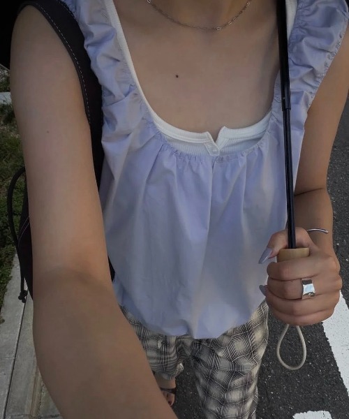 lawgy(ラウジー)の「balloon gather sleeveless tops / バルーンギャザースリーブレストップス(シャツ/ブラウス・レディース・ホワイト/スカイブルー・FREE)」の22枚目の写真