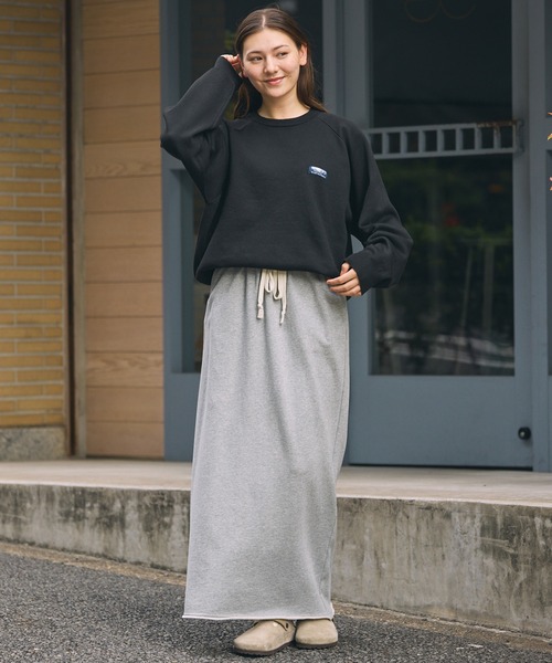 THE CRAFT CREW PRODUCTS(ザクラフトクループロダクツ)の「【UNNOTICEシリーズ】スウェットライク裏毛ニット オーバーサイズ ラグランスリーブプルオーバーニット / 静電防止・マシンウォッシャブル【THE CRAFT CREW PRODUCTS】(ニット/セーター・メンズ・ダークグレー/ブラック/ネイビー/ダークオリーブ/アッシュグレー/グレイッシュベージュ/ブラウン系・L/S/M)」の20枚目の写真