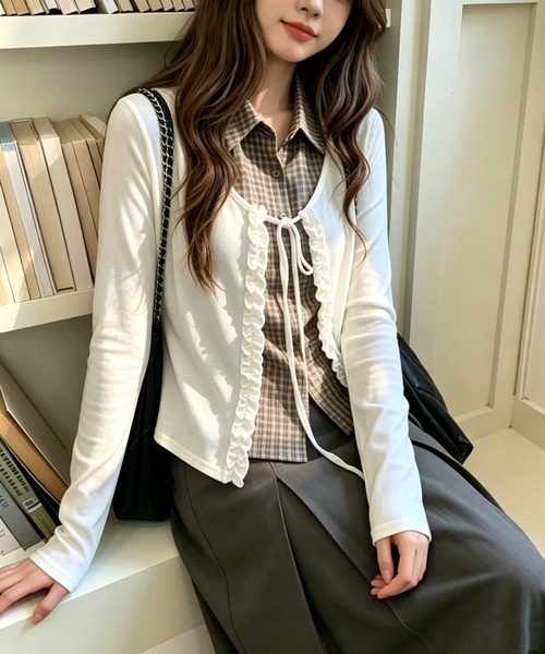 GEMEDA(ジェメダ)の「3色展開フェイクレイヤードデザインチェック柄ロンT(Tシャツ/カットソー・レディース・ホワイト/ブラック/ブラウン・M)」の6枚目の写真