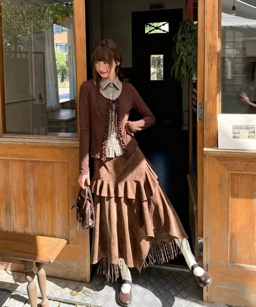 GEMEDA(ジェメダ)の「3色展開フェイクレイヤードデザインチェック柄ロンT(Tシャツ/カットソー・レディース・ホワイト/ブラック/ブラウン・M)」の14枚目の写真