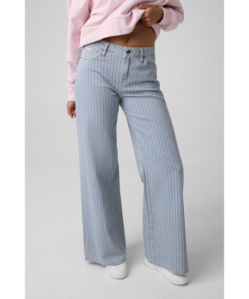 GUESS JEANS（ゲスジーンズ）の「GUESS JEANS G13 Extra Wide デニムパンツ ジーンズ（デニムパンツ・レディース・ブルー系その他/ブラウン系その他・27inch/28inch/26inch/24inch/25inch）」の2枚目の写真