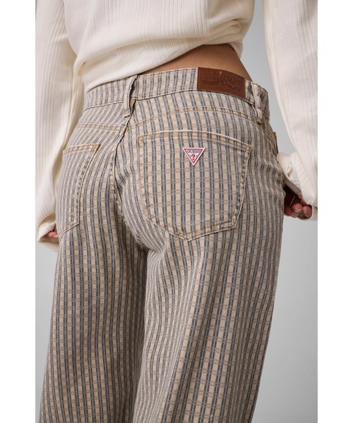 GUESS JEANS（ゲスジーンズ）の「GUESS JEANS G13 Extra Wide デニムパンツ ジーンズ（デニムパンツ・レディース・ブルー系その他/ブラウン系その他・27inch/28inch/26inch/24inch/25inch）」の3枚目の写真