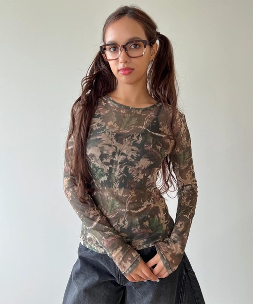 ANNA SUI mini(アナスイ・ミニ)の「anna sui nyc / アナスイエヌワイシー CAMO シアートップス(Tシャツ/カットソー・レディース・ピンク/カーキ・FREE)」の1枚目の写真