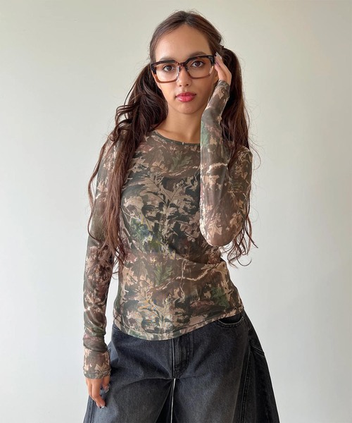 ANNA SUI mini(アナスイ・ミニ)の「anna sui nyc / アナスイエヌワイシー CAMO シアートップス(Tシャツ/カットソー・レディース・ピンク/カーキ・FREE)」の4枚目の写真