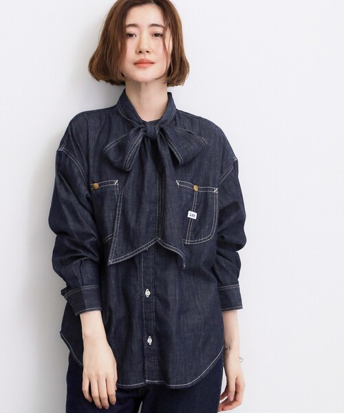 Lee(リー)の「【Lee×grove別注】DENIM BOWTIE SHIRTS(シャツ/ブラウス・レディース・ネイビー/ブルー系その他・02/01)」の2枚目の写真